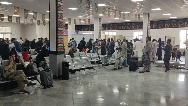 رشد نزدیک به ۲۷۲ درصدی تردد مسافر از پایانه مرزی سرو