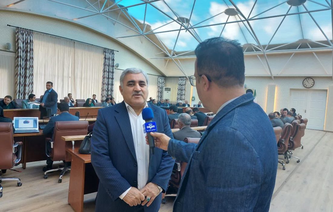 ۶۴۲ هزار تن سیب درختی از مرزهای آذربایجان‌غربی صادر شده است/ بیش از ۲۵ کشور خارجی مقاصد صادراتی سیب کشور ایران است