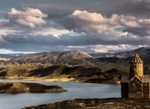 منطقه آزاد ماکو ظرفیت بالایی برای جذب گردشگران خارجی دارد/ سرمایه‌گذاری ۸ هزار میلیارد ریالی در گردشگری