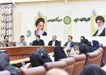 قاسم کریمی، رییس اتاق بازرگانی، صنایع، معادن و کشاورزی اورمیه در آیین گرامیداشت روز خبرنگار: