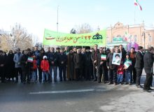 کارکنان و خانواده های صنعت نفت استان آذربایجان غربی در راه پیمایی عظیم 22 بهمن