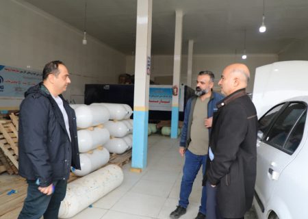 بازدید مدیر شرکت نفت ارومیه از مراکز تبدیل خودروهای بنزینی به دوگانه سوز
