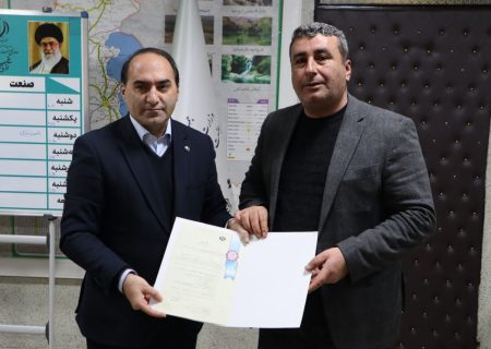 صدور جواز واحد بزرگ صنعتی کامیون کشنده در آذربایجان‌غربی